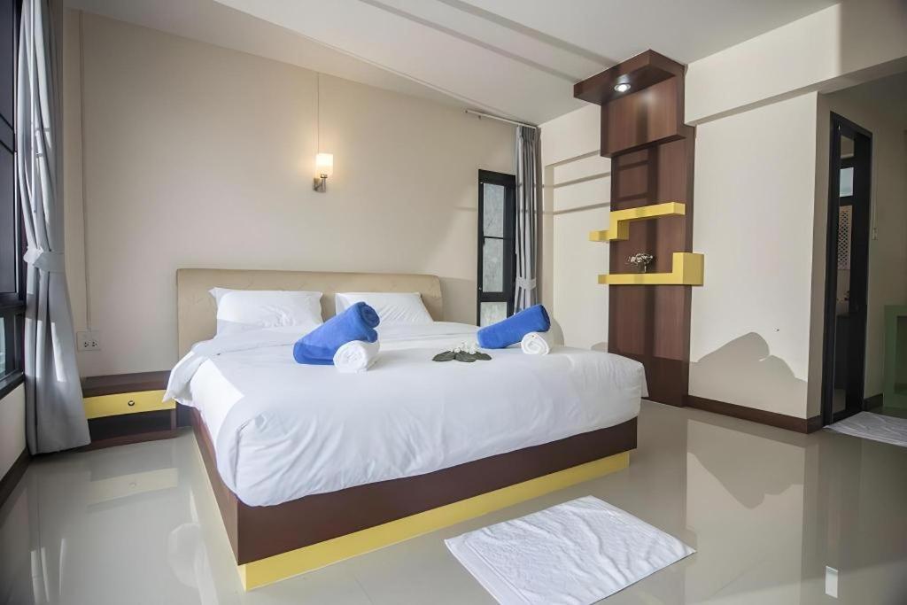Phuphayot Resort Транг Экстерьер фото
