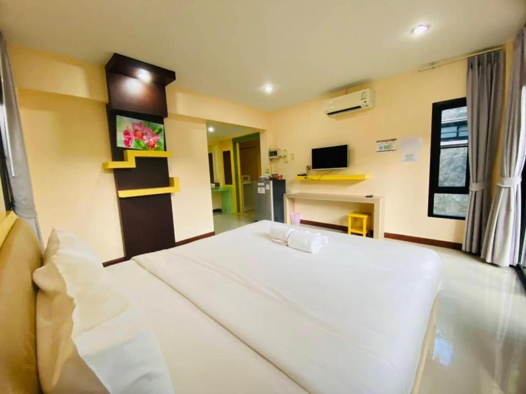 Phuphayot Resort Транг Экстерьер фото