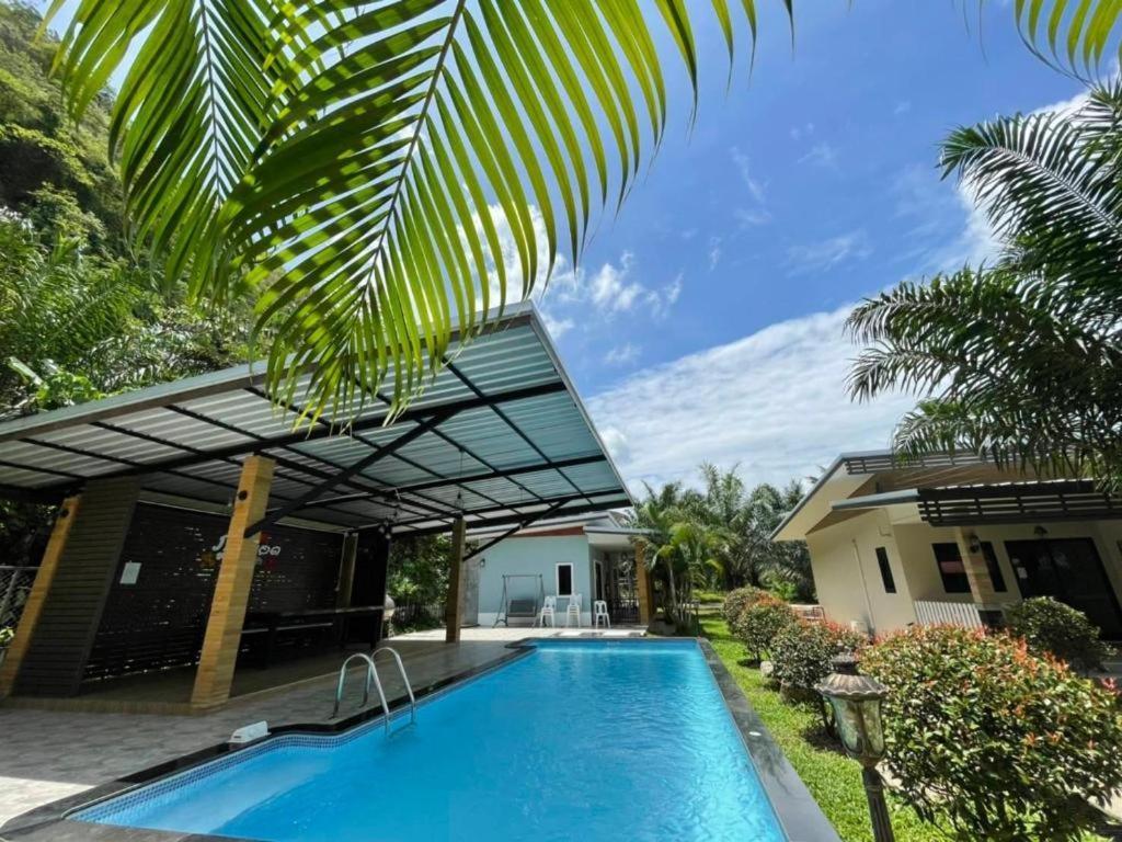 Phuphayot Resort Транг Экстерьер фото